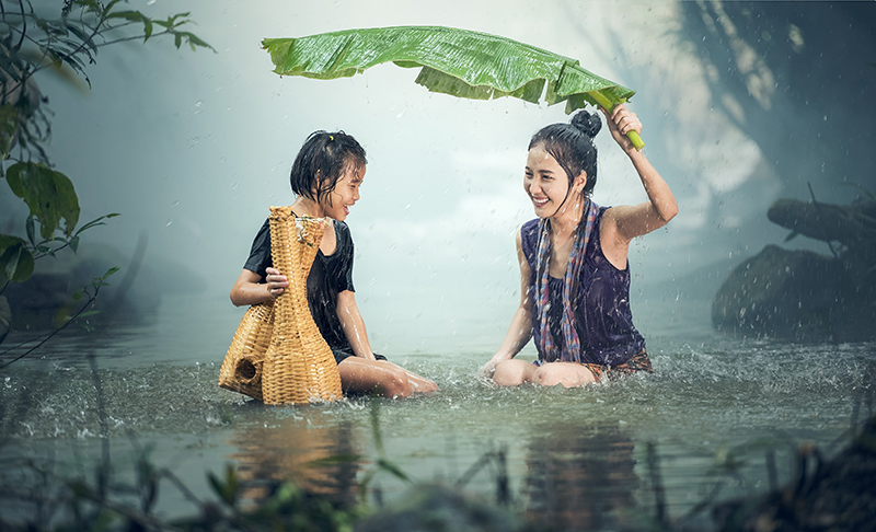 东南亚风景越南泰国乡村女人小孩农村放牛摄影装饰画高清素粗图库 第5张